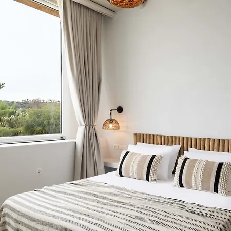 Cavos Paros Rooftop Boho-chic Design&sea Views Alikí