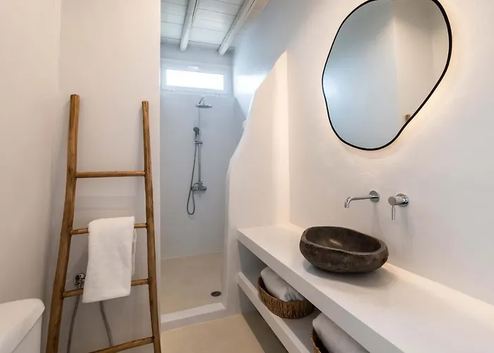 Apartment Cavos Paros Rooftop Boho-chic Design & Sea Views